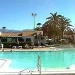 Campo Golf Aparthotel 2*