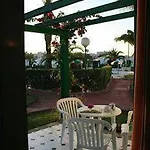 Campo Golf Aparthotel 2*