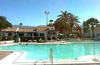 Campo Golf Aparthotel 2*